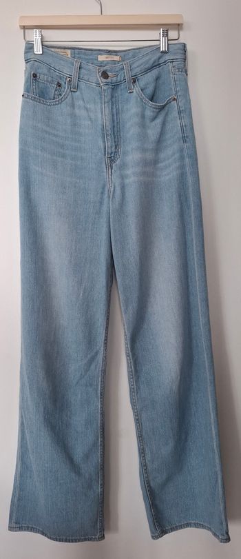 Jean levis high loose taille 26x31 neuf similaire au cinch baggy