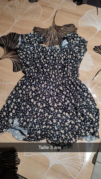 Combi short taille 3 ans