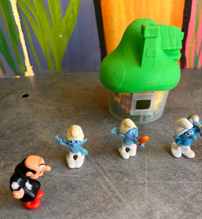 Lot de 13 schtroumpfs avec la maison - photo numéro 2