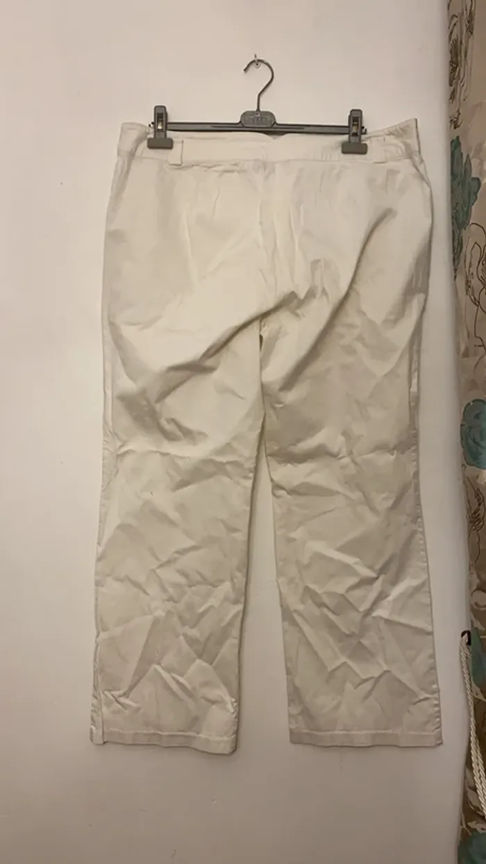Pantalon blanc droit et large  Kiabi - photo numéro 4