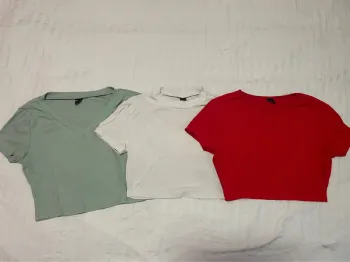 Lot crop top manches courtes