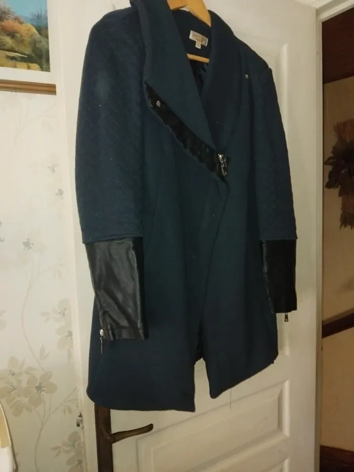 Manteau bleu - photo numéro 2