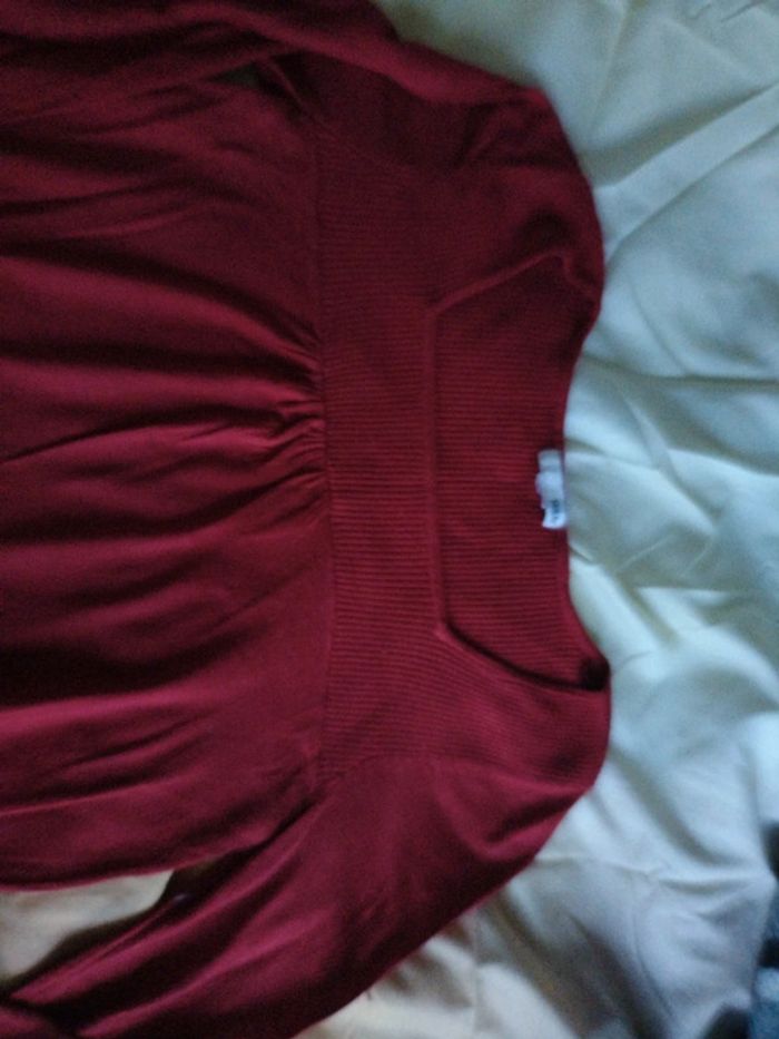 Pull rouge - photo numéro 3