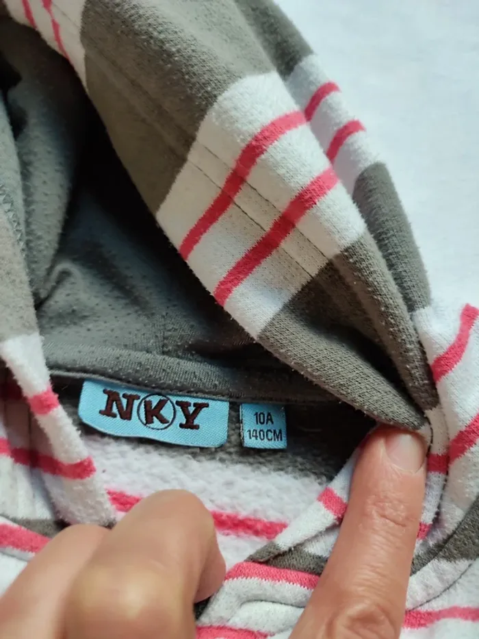 Gilet zippé à capuche 10 ans - photo numéro 5