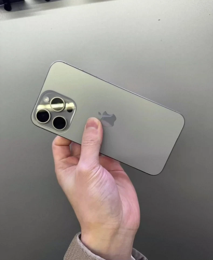 Iphone -15-pro-max