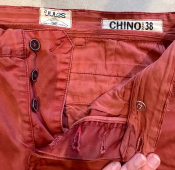 Chino rouge homme