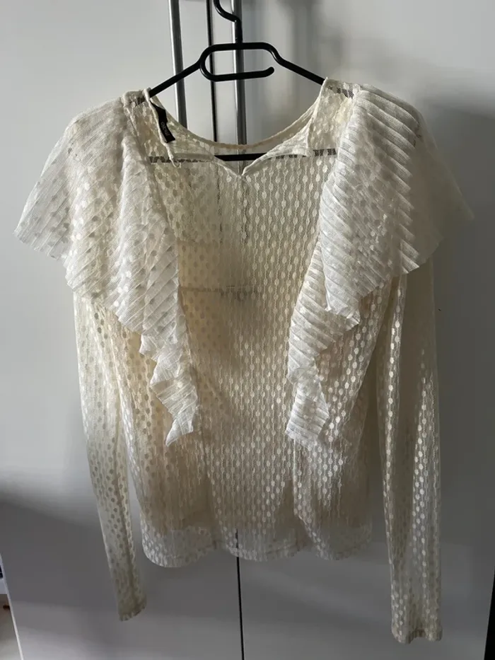 Blouse Maje crème avec débardeur - photo numéro 3