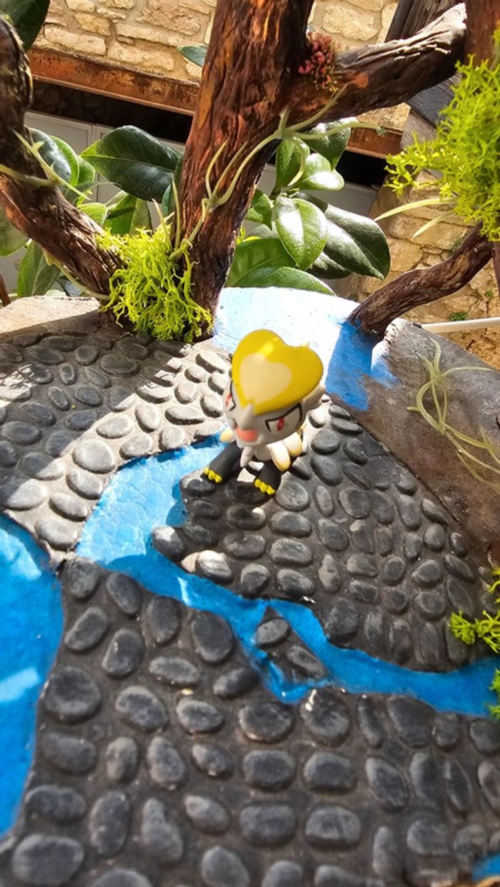 Super figurine Pokemon Nintendo tomy Bébécaille