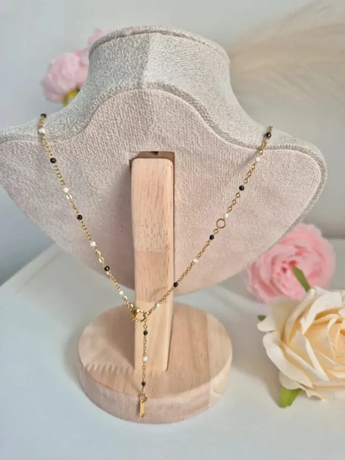 Nouveau Collier long 40 à 50cm en acier inoxydable perles résines noires et blanches - photo numéro 2