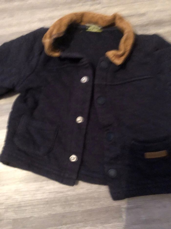 Veste bleu marine garçon 12 mois TB état - photo numéro 4
