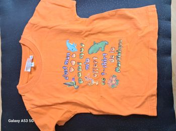 T-shirt orange