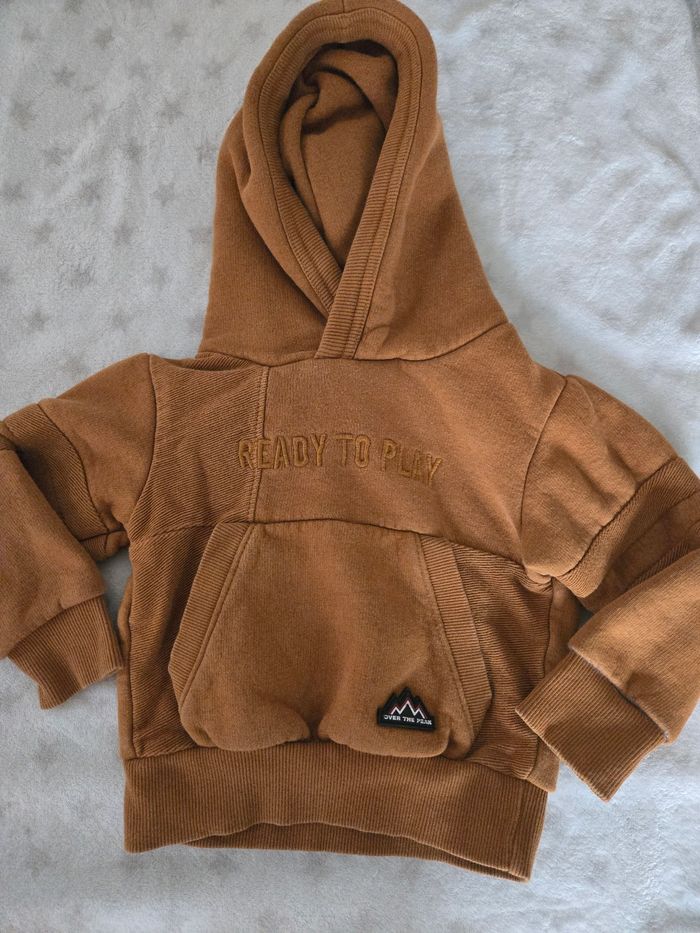 Sweat a capuche