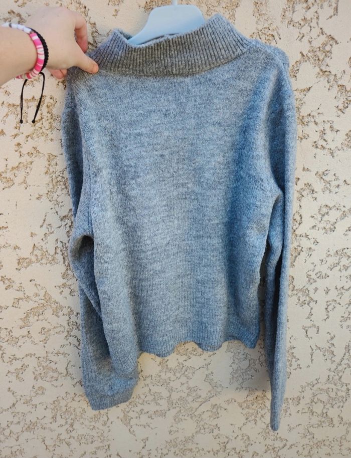 Pull Kiabi gris taille S - photo numéro 4