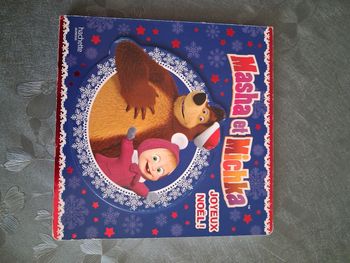 Livre. Masha et Michka 