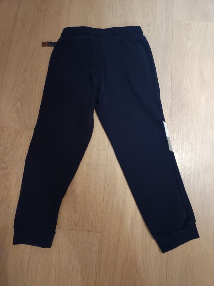 Jogging molleton en 5ans - photo numéro 4