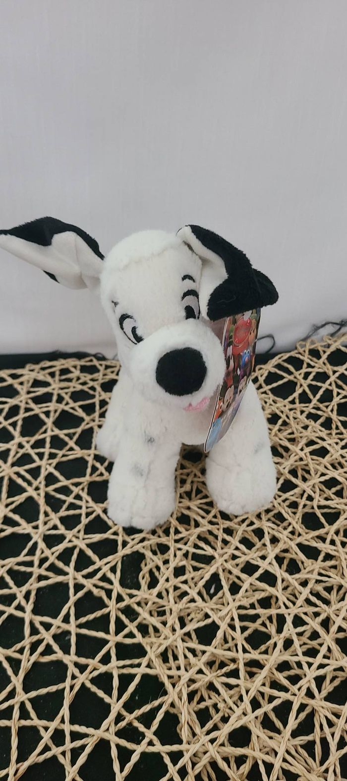 Peluche Lucky Plush 101 Dalmatiens Disney Store authentique | 18 cm, neuve avec étiquette - photo numéro 7