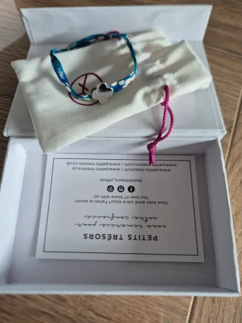Bracelet femme prénom argent Petits trésors