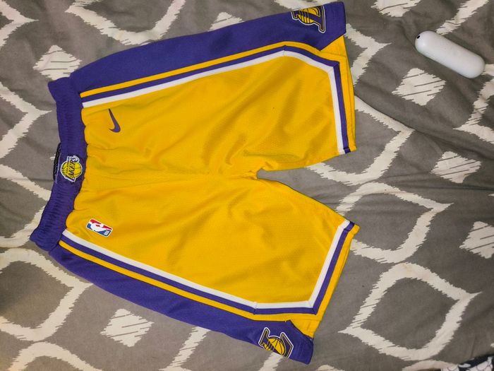 Ensemble James LAKERS - photo numéro 5