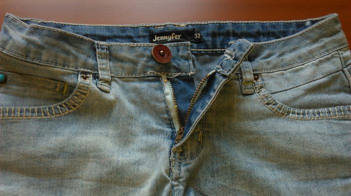 Short jeans bleu clair - photo numéro 3