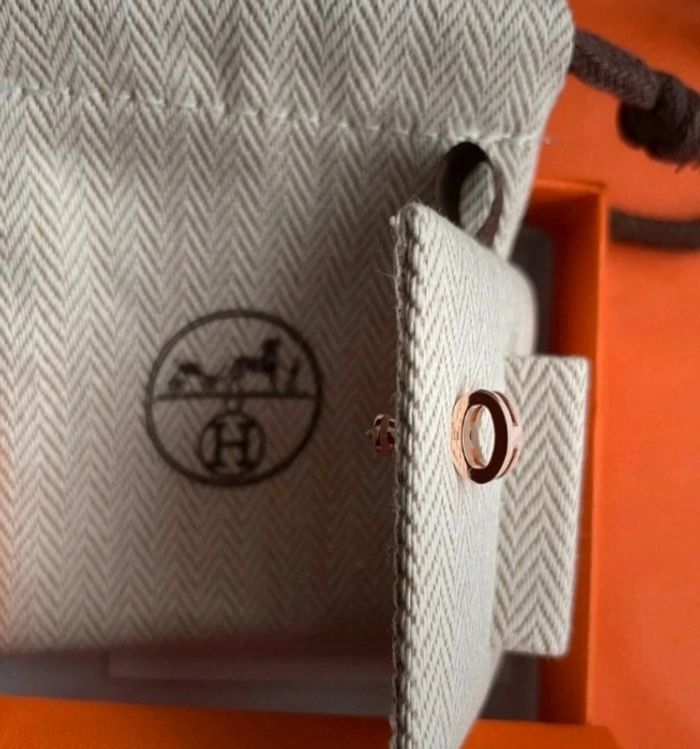 Boucles d'oreilles Hermès mini pop H neuves - photo numéro 4