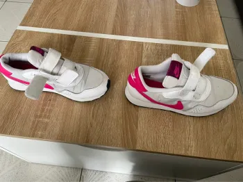 Nike fille à scratch pointure taille 35