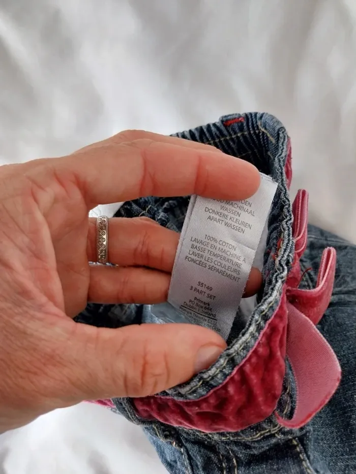 Jeans fille 9 mois - photo numéro 4