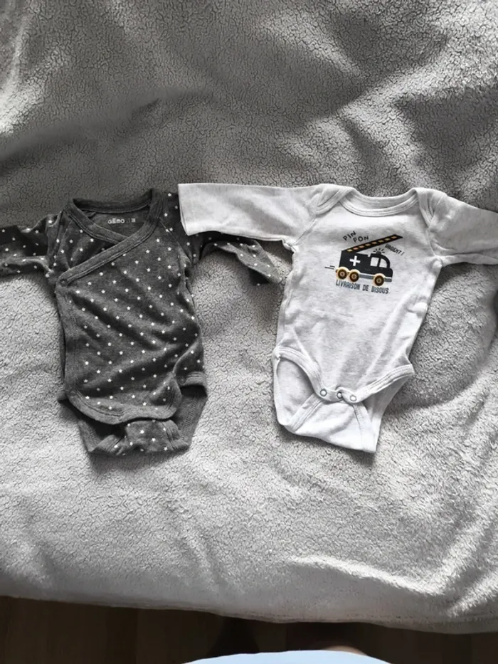 Lot de deux bodies Gémo