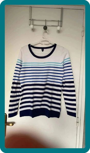 Pull blanc rayures
