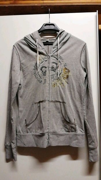 Gilet léger gris clair