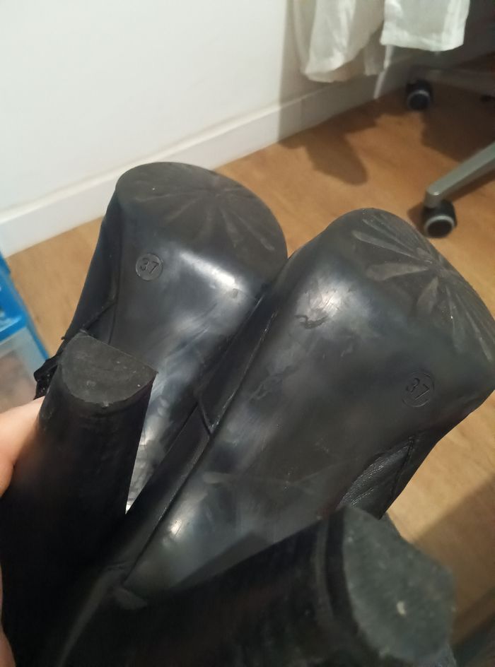 Bottes femmes pointure 37 - photo numéro 3