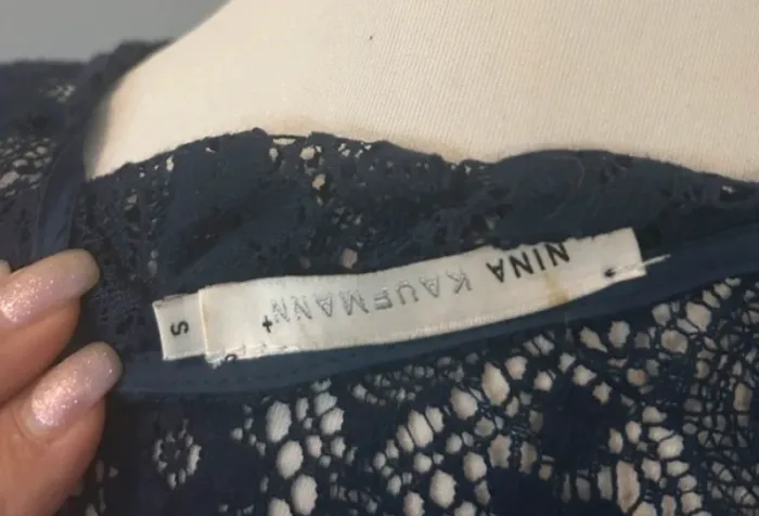 Nina Kaufmann, blouse top haut invisible dentelle bleue femme, taille 36/S - photo numéro 7