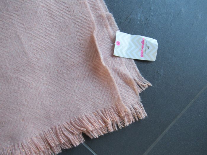Echarpe / étole femme Grain de Malice neuve - photo numéro 2