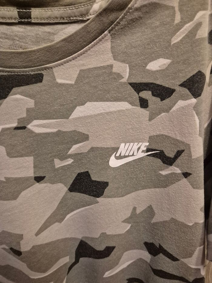 Tee  shirt Nike - photo numéro 2
