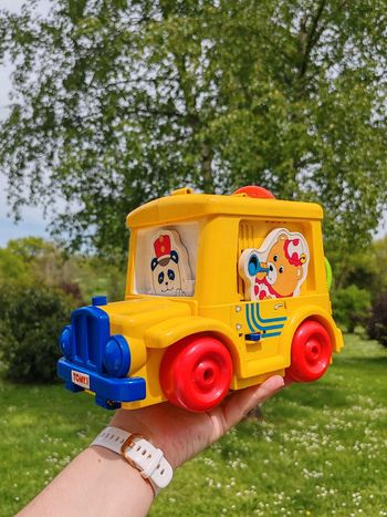 Bus jaune tuneyville tomy avec disque