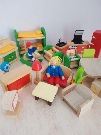 Salon Melissa&Doug, chambre d'enfants et mobilier en bois pour maison de poupée