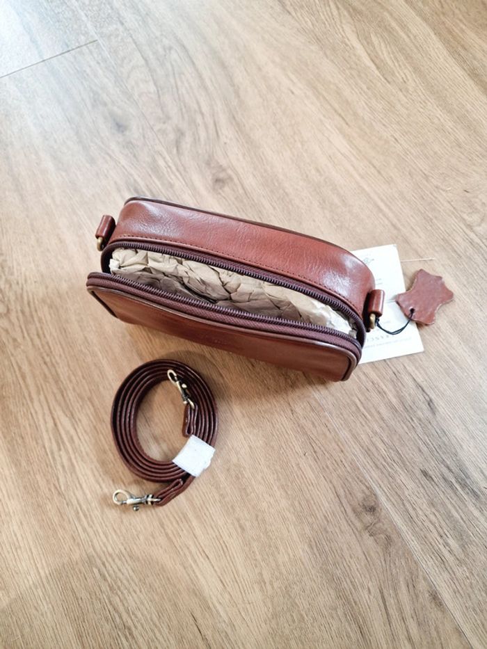 Magnifique petit sac à main en cuir - photo numéro 4