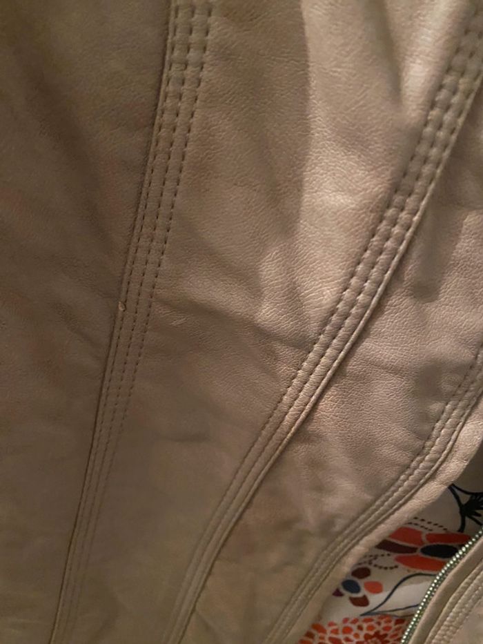 Veste simili - photo numéro 11