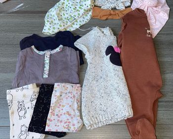 Lot vêtement bébé fille hiver taille 6 mois 