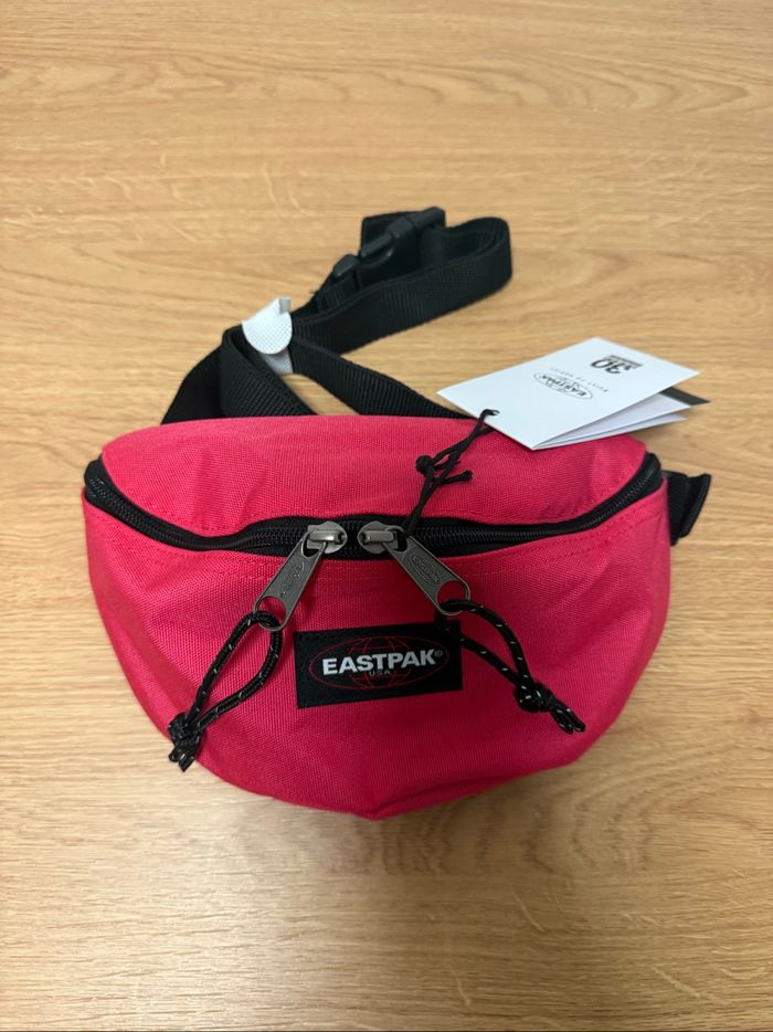 Sac banane eastpak neuf