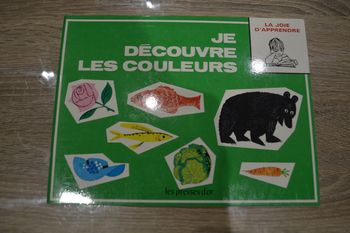 Livre la joie d'apprendre je découvre les couleurs les presses d'or