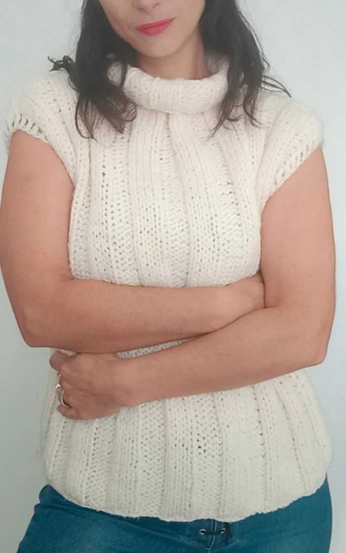 Gros pull tricot sans manches col roulé taille unique - photo numéro 2