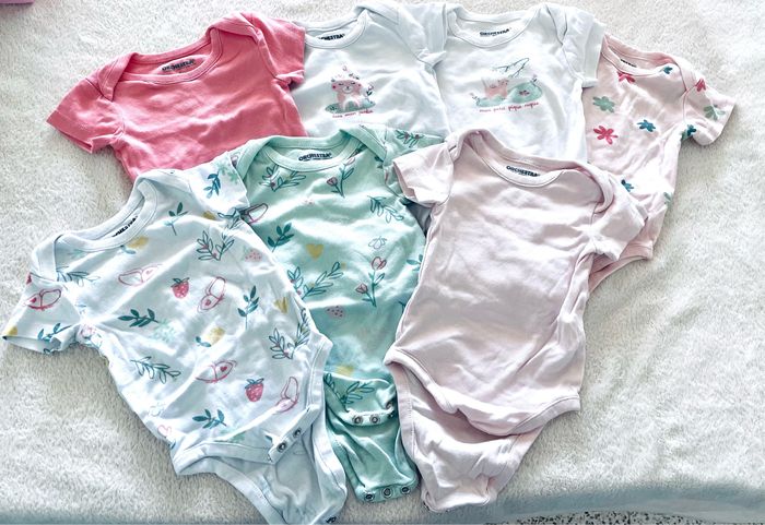 lot de 7 body manches courtes « Orchestra » Taille 6 mois