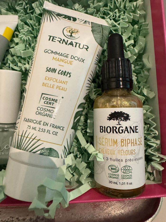 Lot produits beauté - photo numéro 3