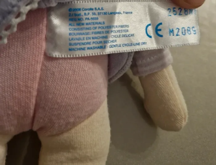 Poupée peluche corolle 2008 - photo numéro 3