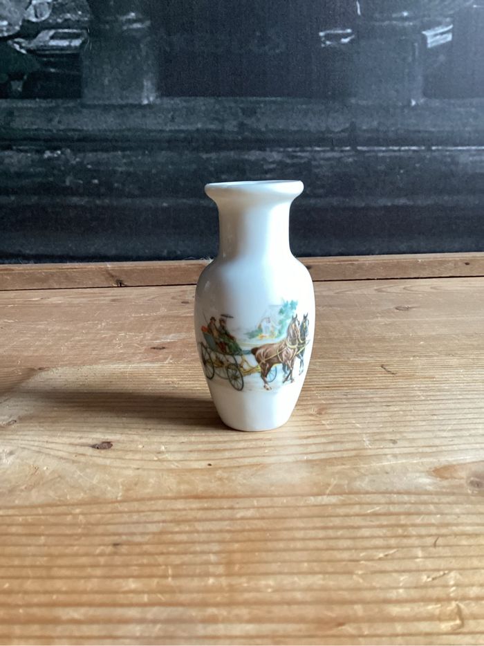 Mini vase