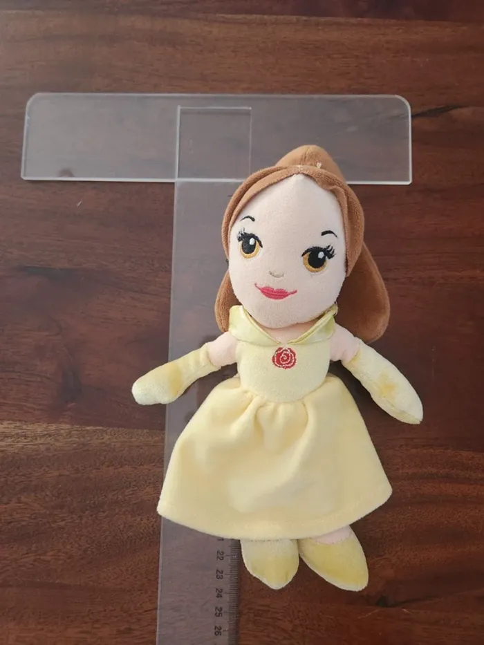 Peluche Poupée Disney Belle 🧸 - photo numéro 3