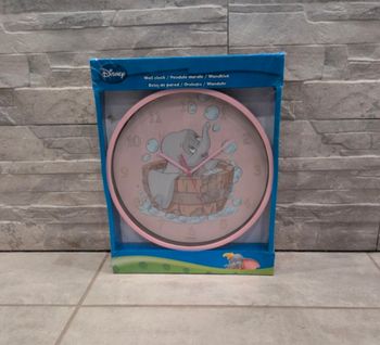 Horloge pendule murale Disney Dumbo
