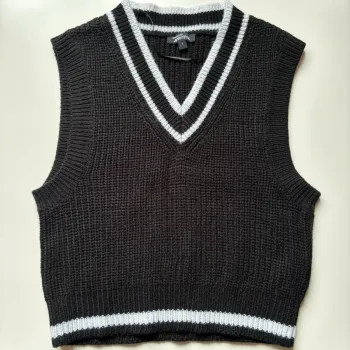 Pull col V sans manches