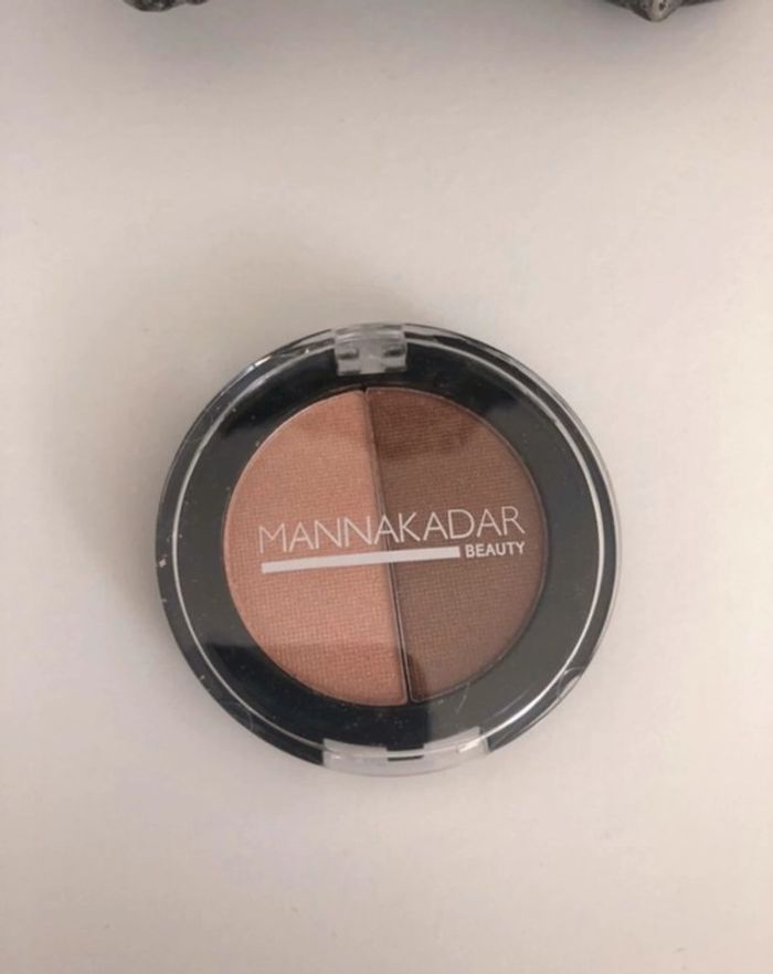 Bronzer highlighter Mannakadar - photo numéro 2