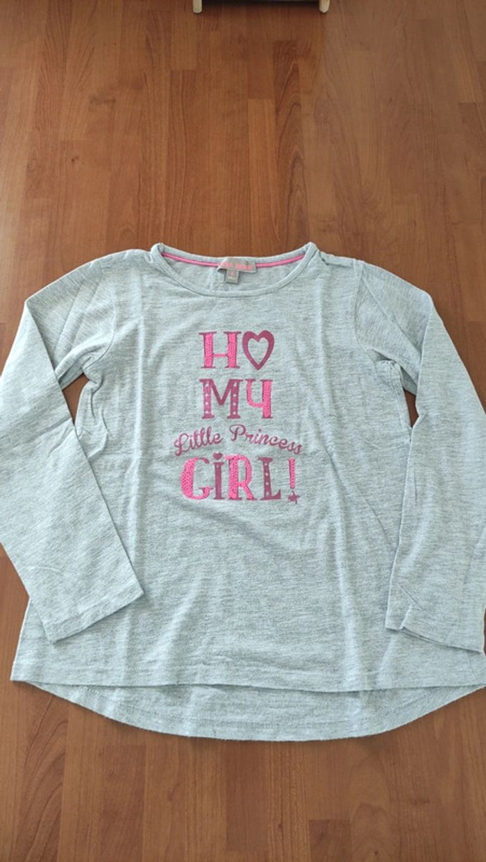 Tee-shirt gris manches longues lisa rose 8 ans